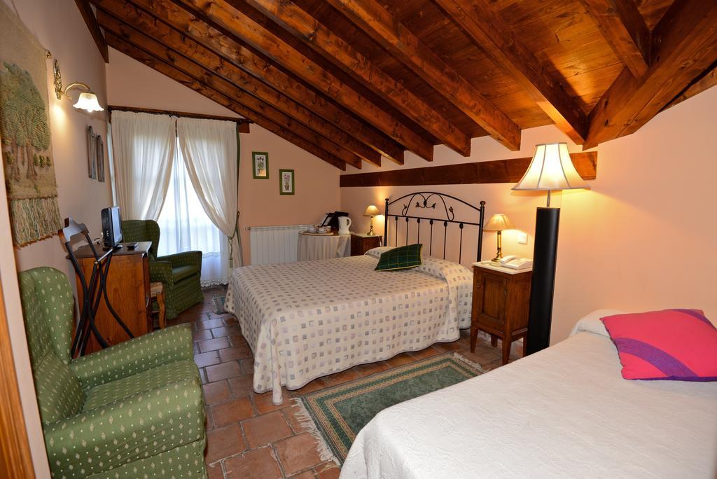 Hotel-Posada La Casa De Frama Kamer foto